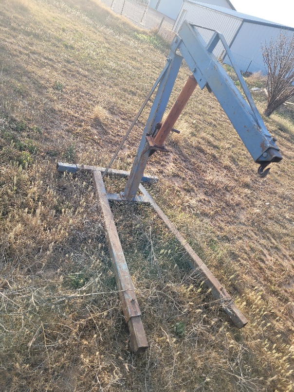 Engine Hoist pic #1
