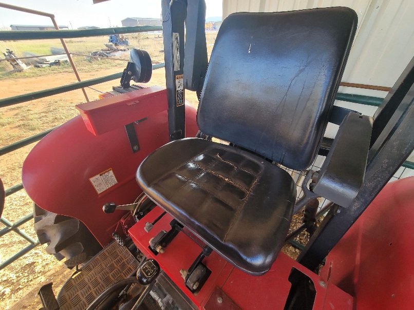 Mahindra 3525DI Tractor with Implements pic #11