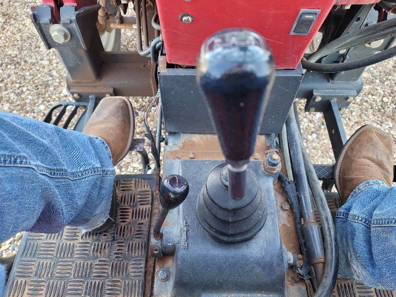 Mahindra 3525DI Tractor with Implements pic #16